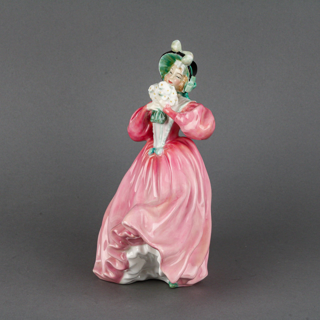 ROYAL DOULTON Marguerite HN 1928 Figurine