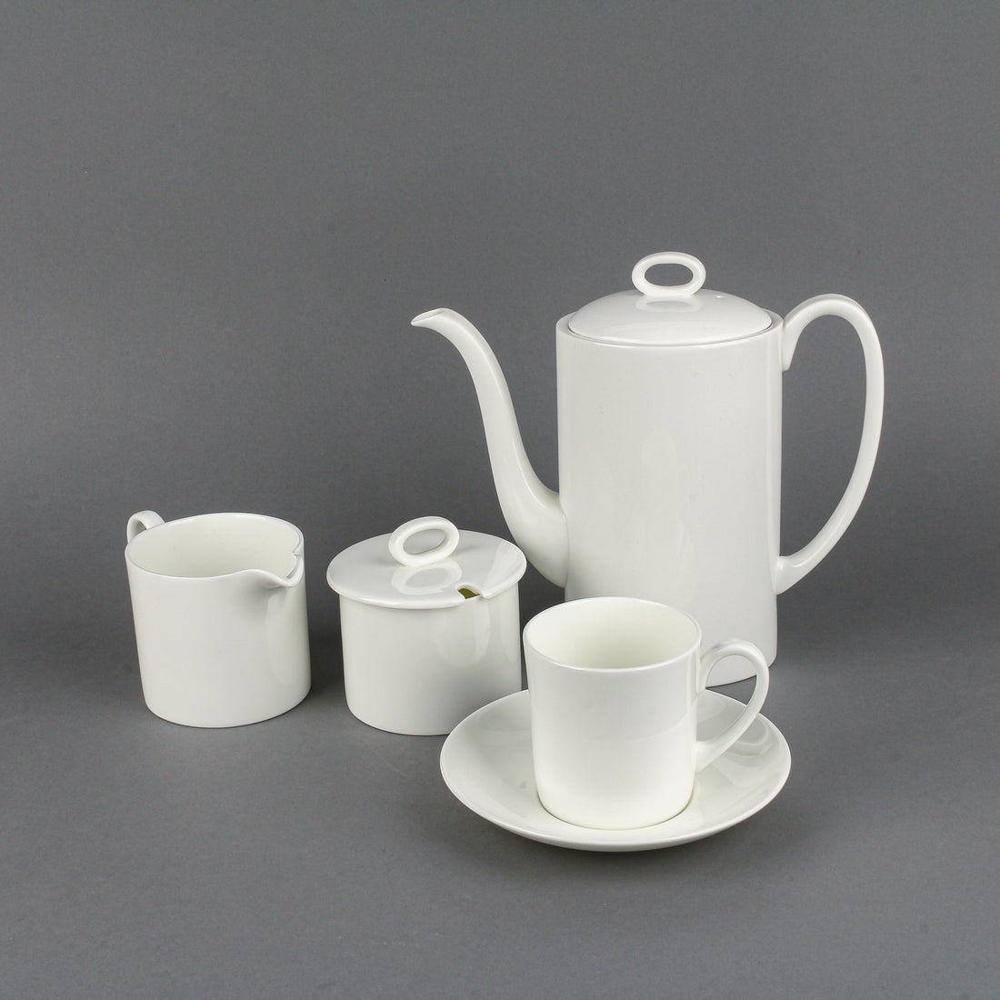 WEDGWOOD Susie Cooper Inspiration White Coffee Set