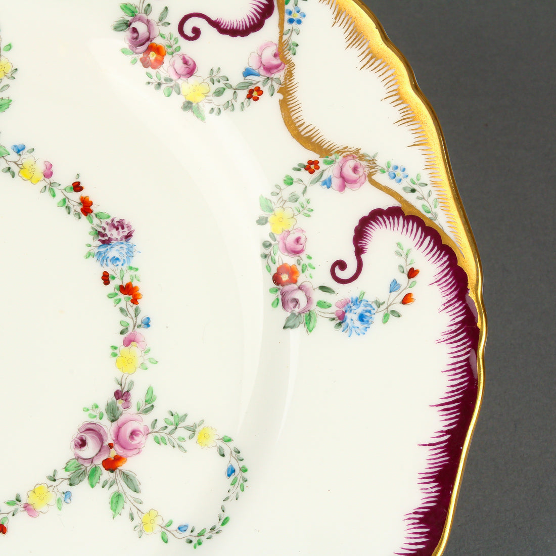 ROYAL WORCESTER Hand-Painted Floral Garland Luncheon Plates - Set of 6