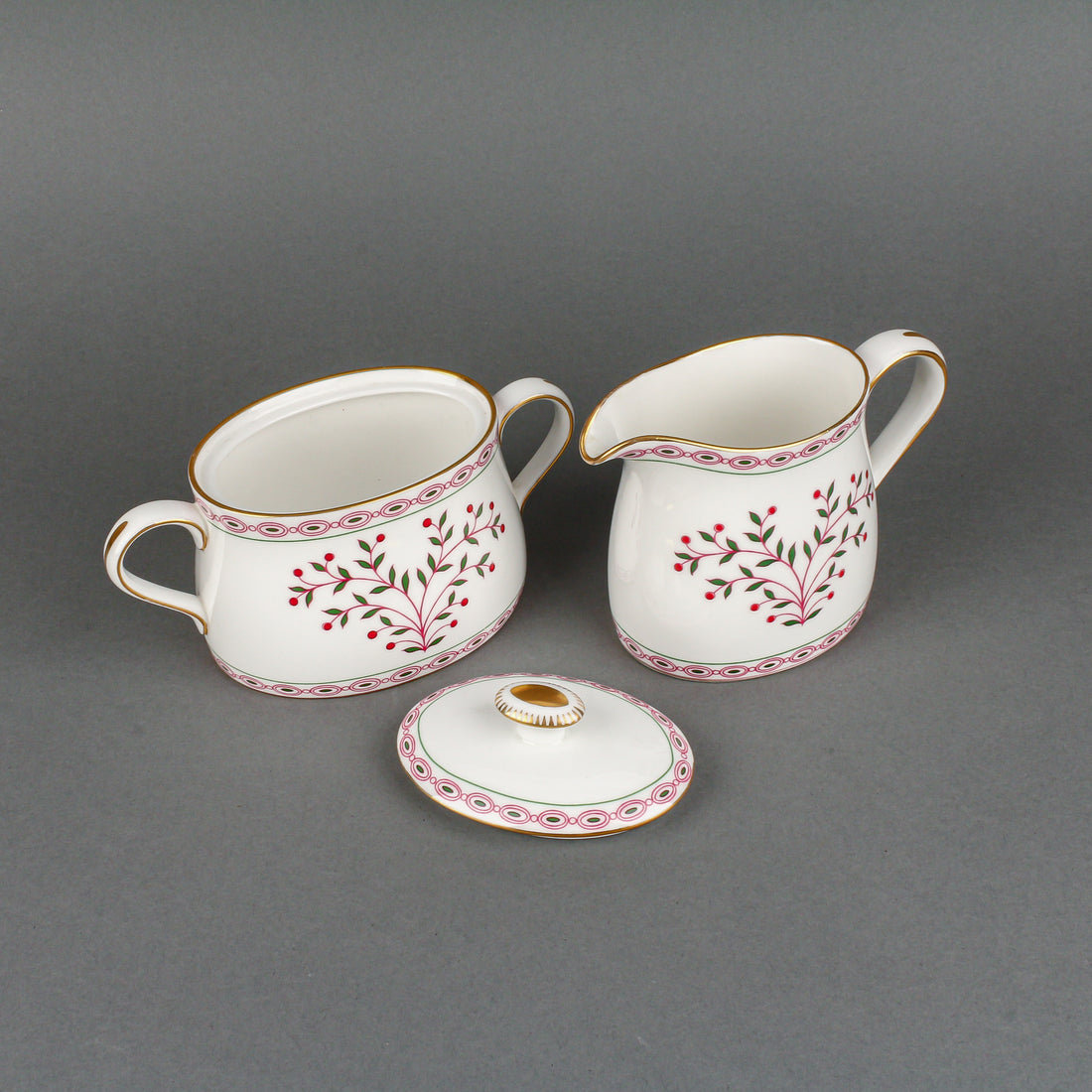 ROYAL CROWN DERBY Brittany Tea Set