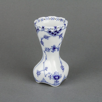 ROYAL COPENHAGEN Blue Fluted Full Lace 1162 Bud Vase H6.25"