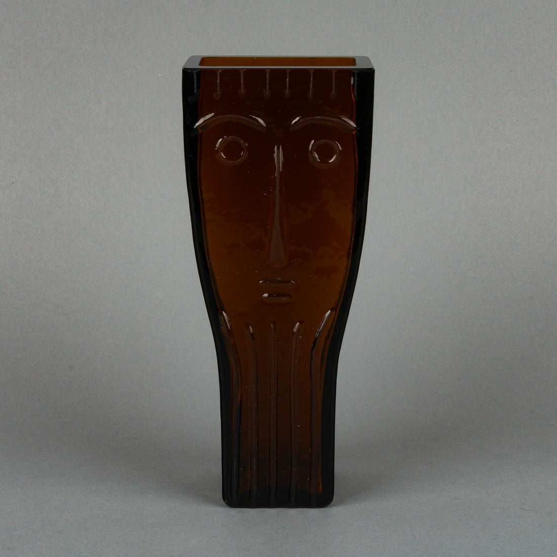 FLYGSFORS Wiktor Berndt Amber Art Glass Face Vase