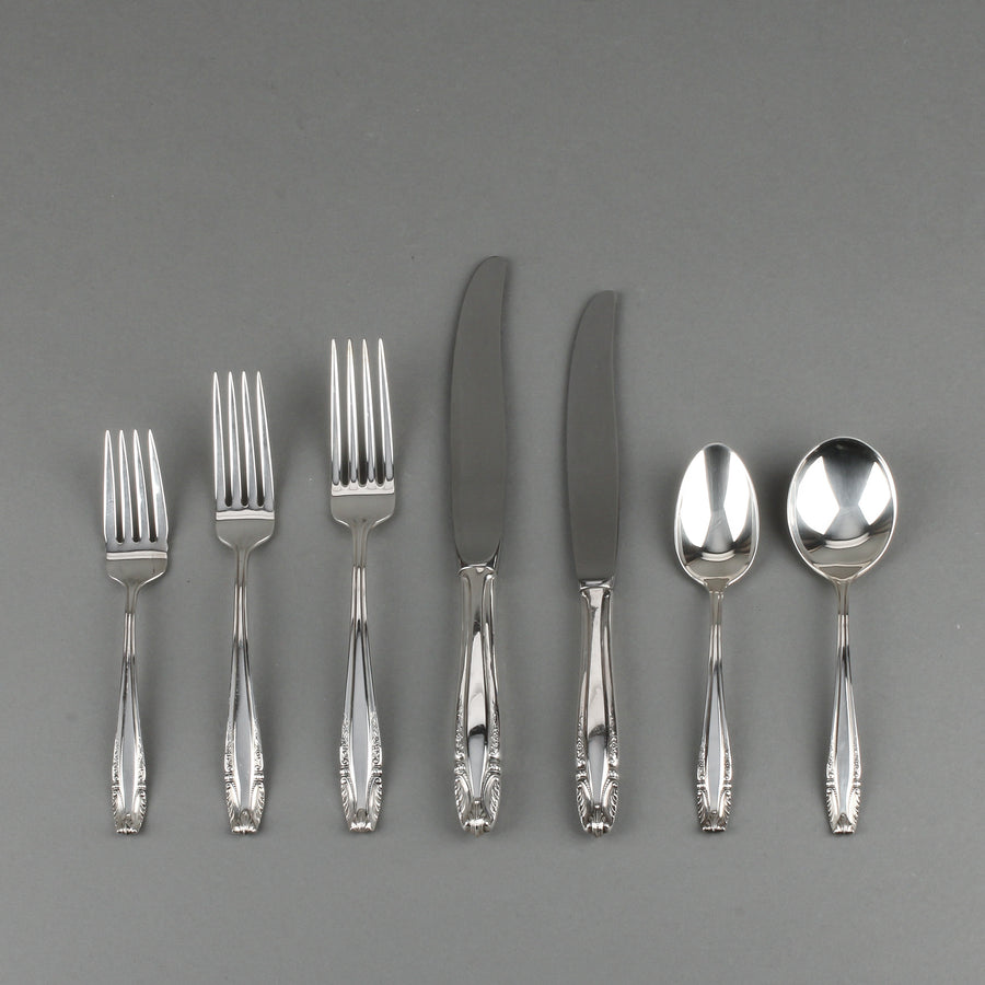 WALLACE Stradivari Sterling Silver Flatware - 8 Place Settings +