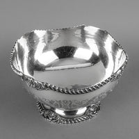 INTERNATIONAL SILVER English Gardoon Silver Plate Footed Bowl