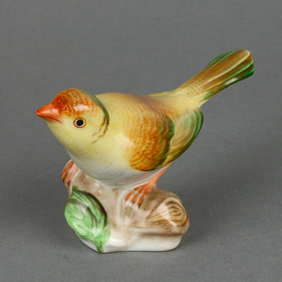 HEREND Small Song Bird 5045 - Natural Figurine