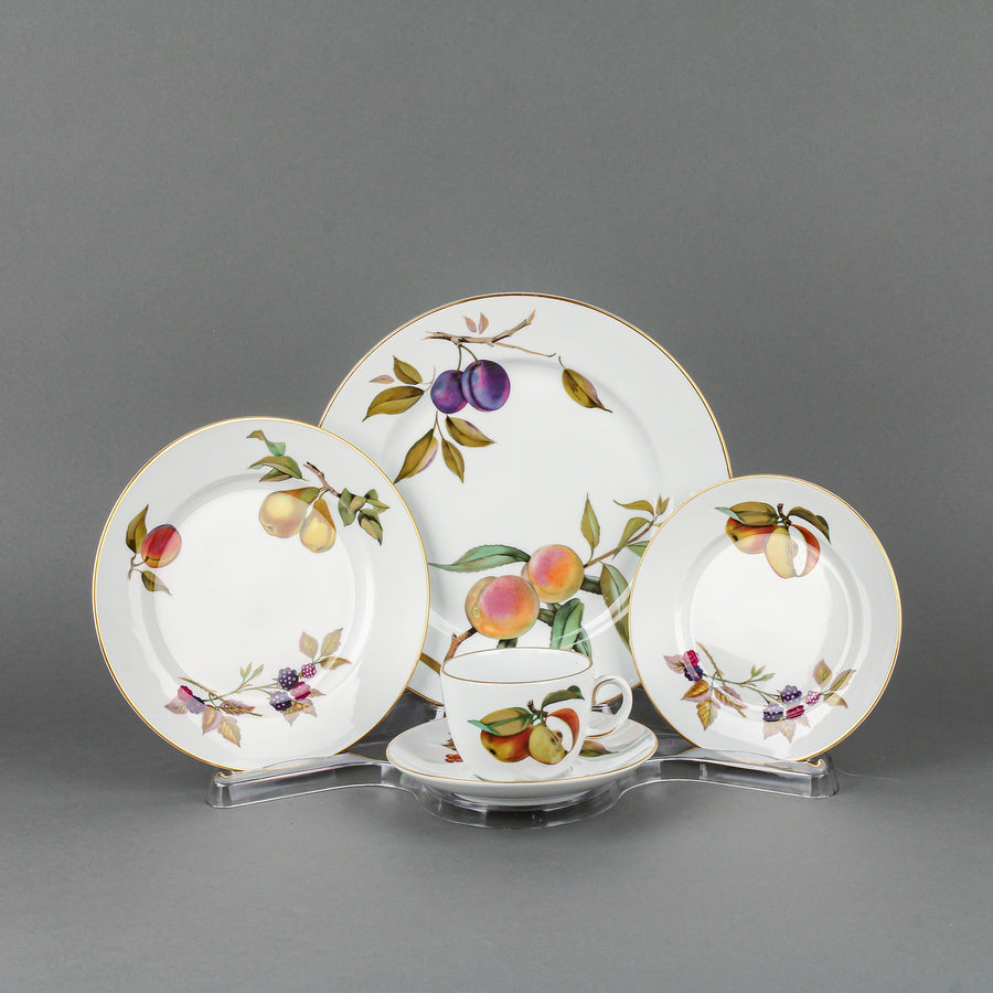 ROYAL WORCESTER Evesham - 6 Place Settings +
