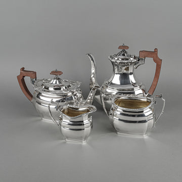 WILLIAM SUCKLING & SHIRTCLIFFE Silverplate Tea & Coffee Service