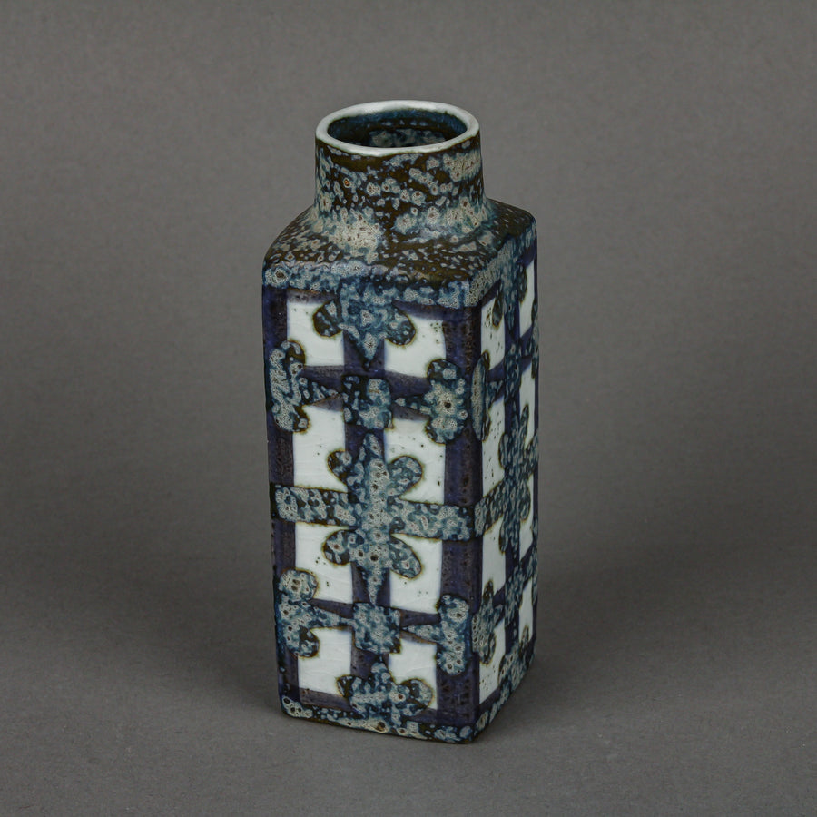 ROYAL COPENHAGEN Nils Thorsson Aluminia Faiance Baca Vase 711/3258