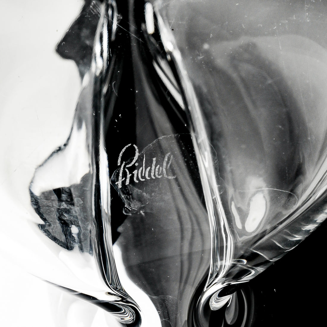 RIEDEL Black Tie Touch Decanter
