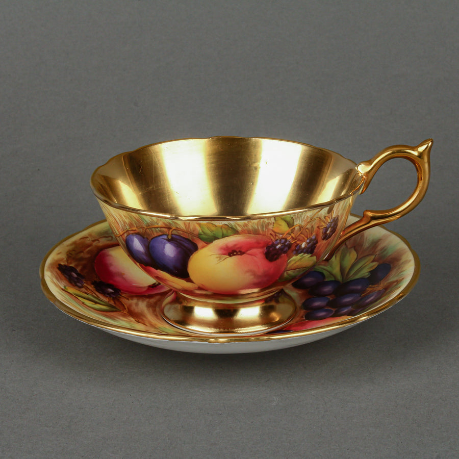 AYNSLEY N. Brunt Gold Orchard Fruit Cup & Saucer