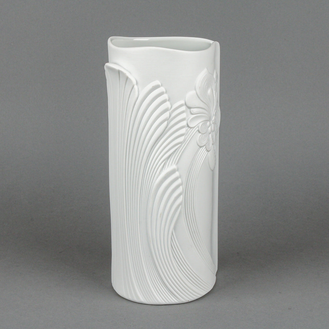 KAISER M. Frey Foral White Bisque Op Art Vase 0332