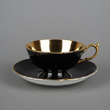 PARAGON Cup & Saucer A3921 HP Cabbage Rose, Gold & Black