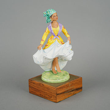 ROYAL DOULTON Figurine West Indian Dancer HN 2384  Dancers Of The World