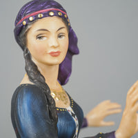 ROYAL DOULTON Figurine Kurdish Dancer HN 2867  Dancers Of The World