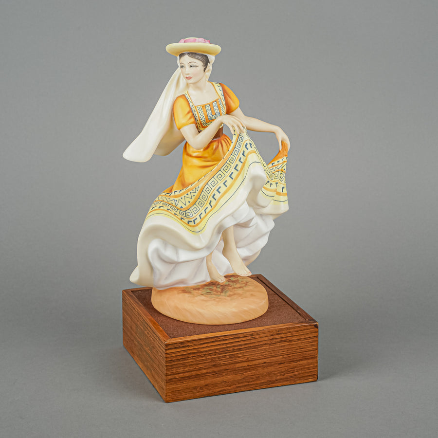 ROYAL DOULTON Figurine Mexican Dancer HN 2866  Dancers Of The World