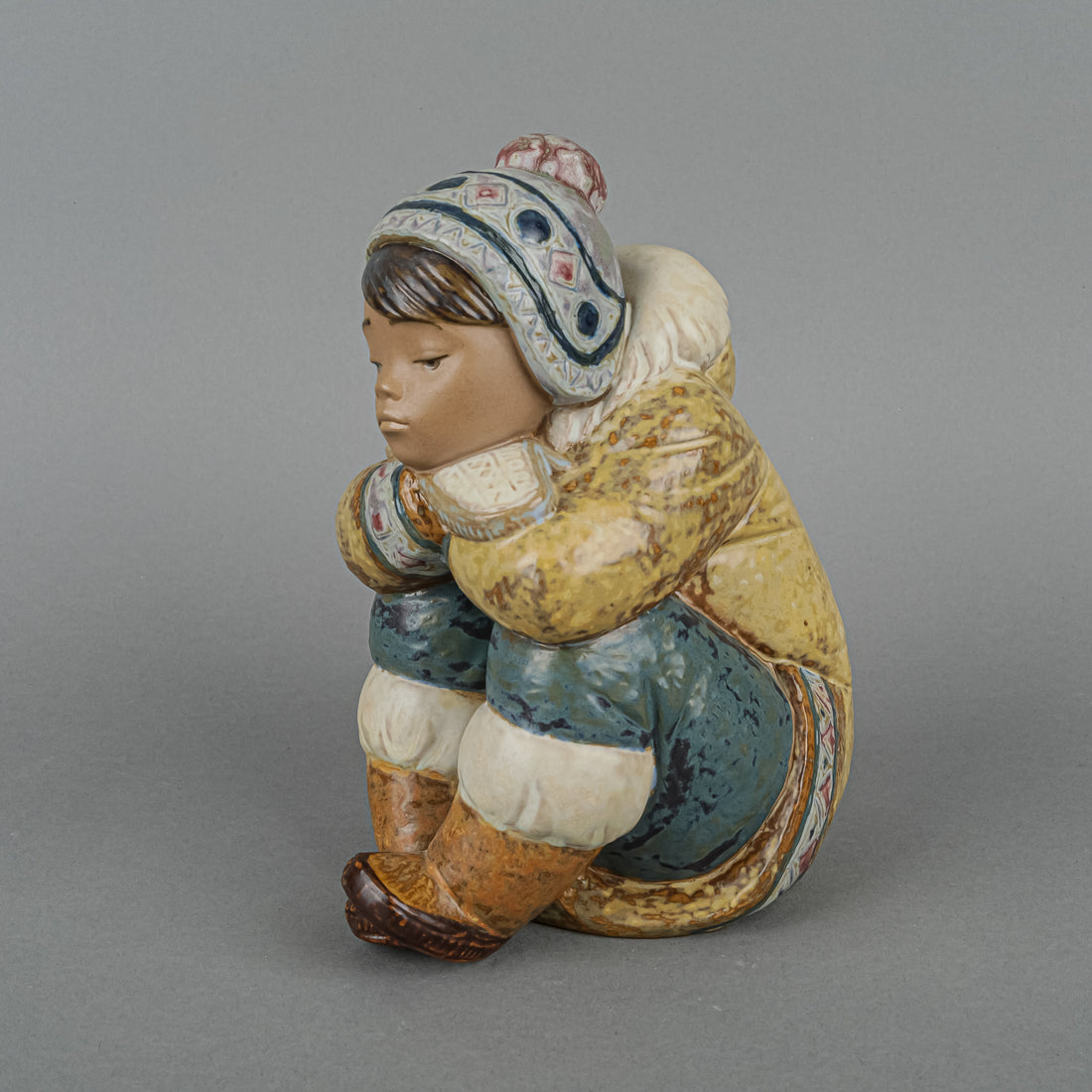 LLADRÓ Pensive Arctic Boy 2159 Figurine