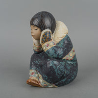 LLADRÓ Pensive Arctic Girl 2158 Figurine