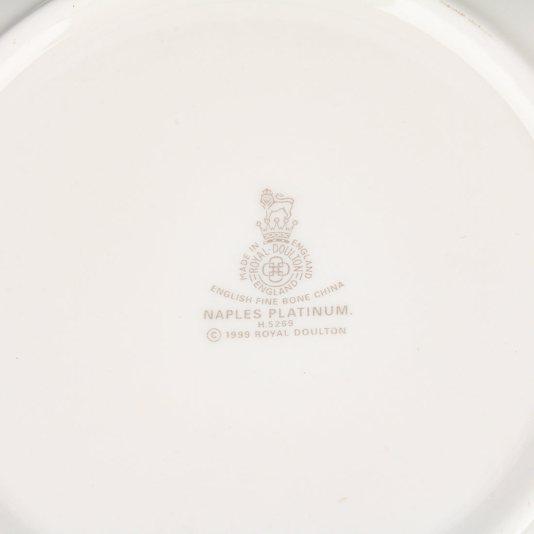 ROYAL DOULTON Naples Platinum Soup Plates - Set of 10