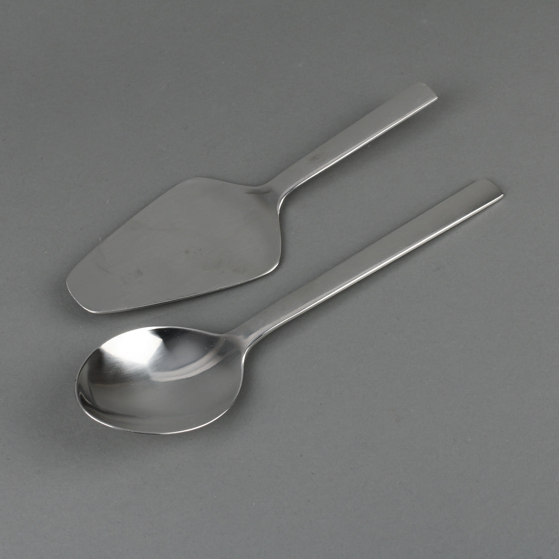 GEORG JENSEN New York Stainless Steel Flatware - 5 Place Settings +