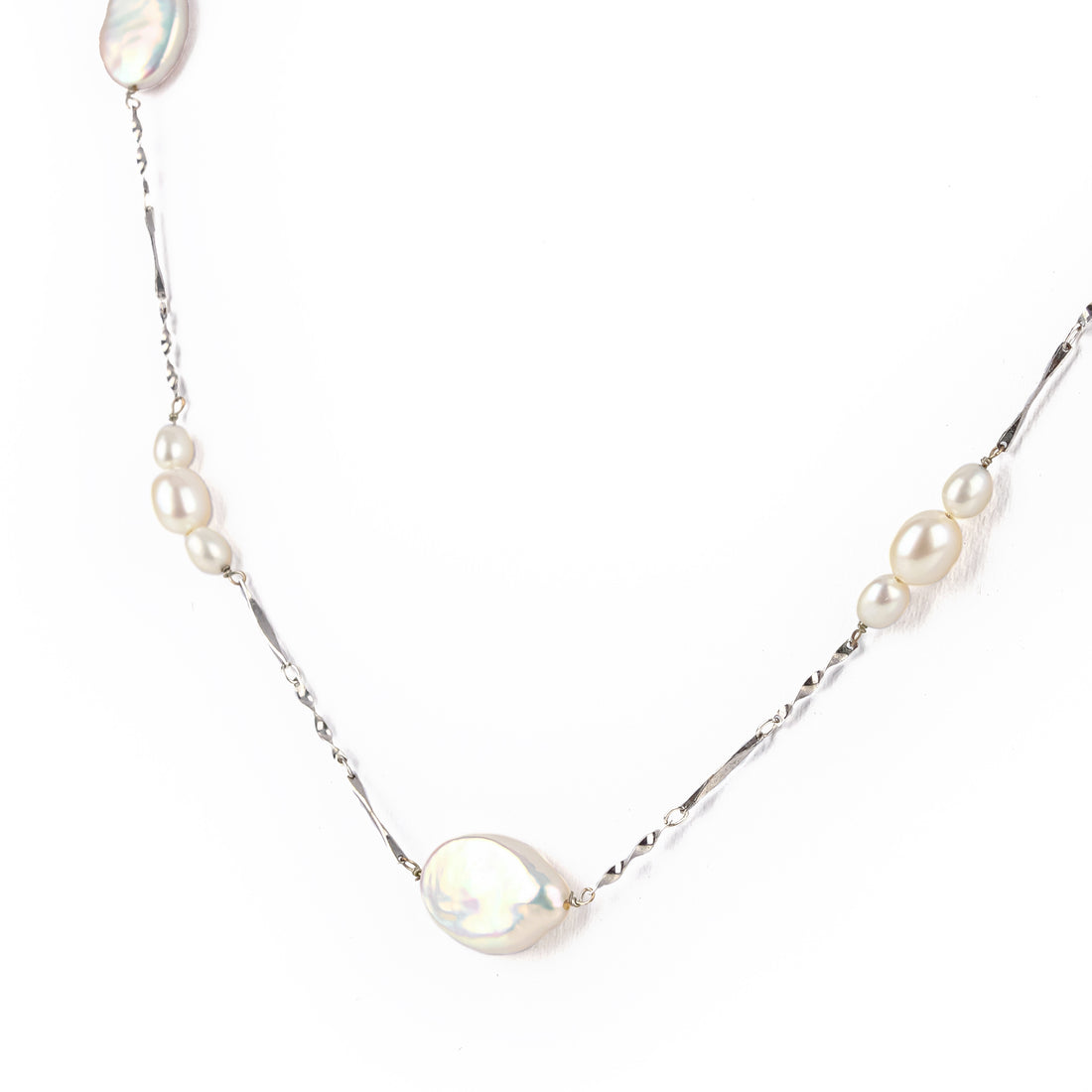 Sterling Silver Oval Button Pearl Necklace