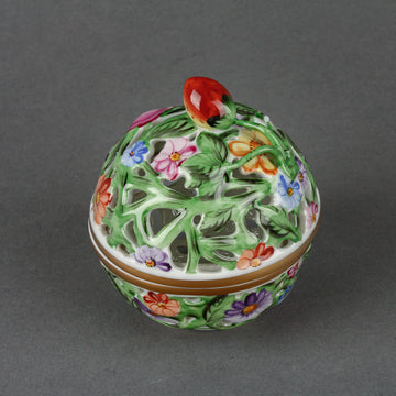 HEREND Strawberry Knob Open Work Bonbonnière