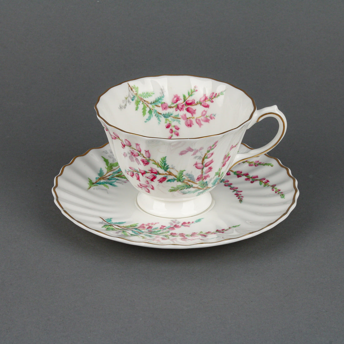 ROYAL DOULTON Bell Heather Tea Set