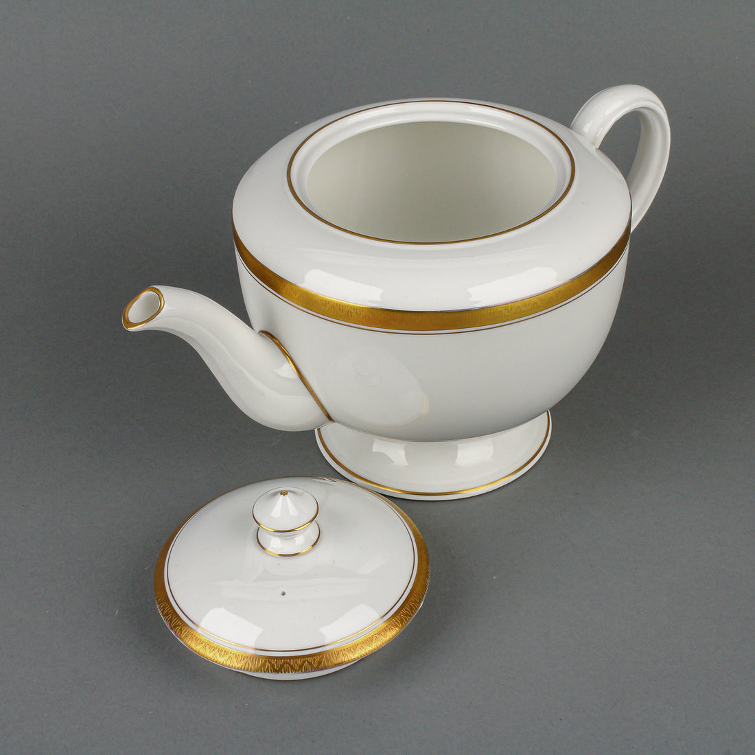 ROYAL WORCESTER Empire Teapot