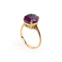 14K Yellow Gold Oval Amethyst Solitaire Ring