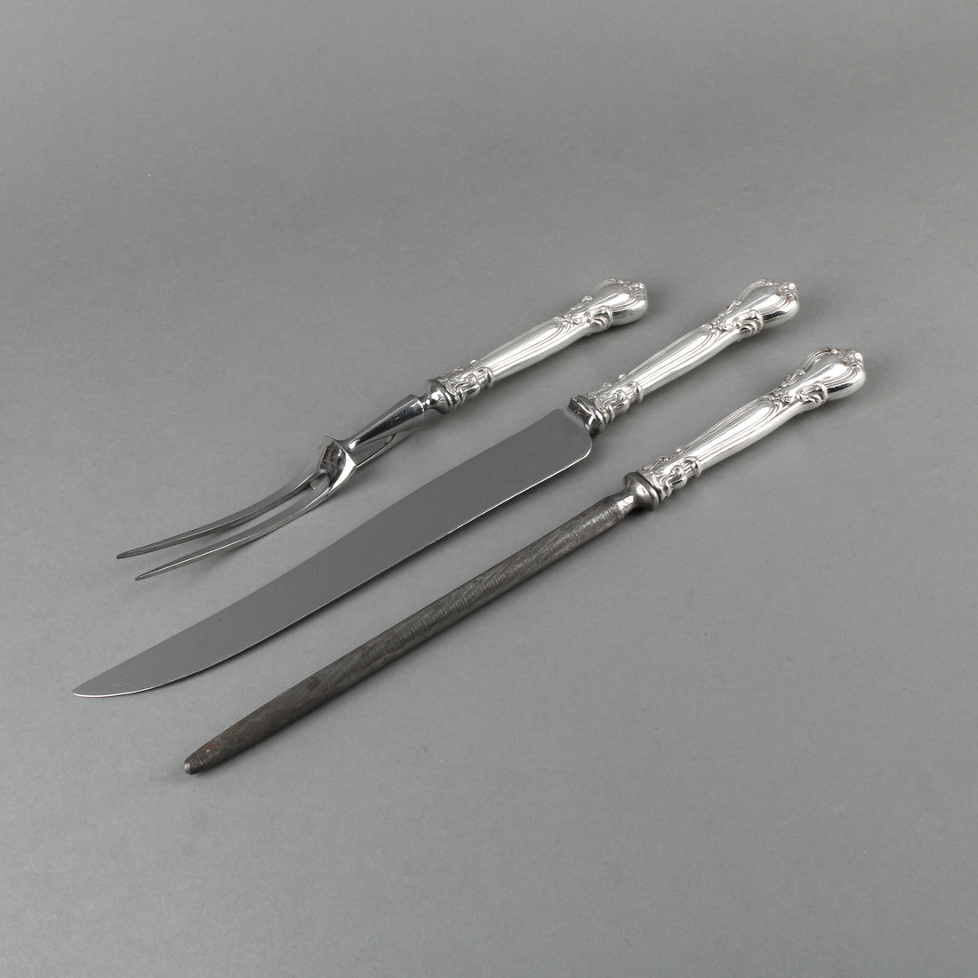 BIRKS Chantilly Sterling Silver Handle Stainless Steel Carving Set