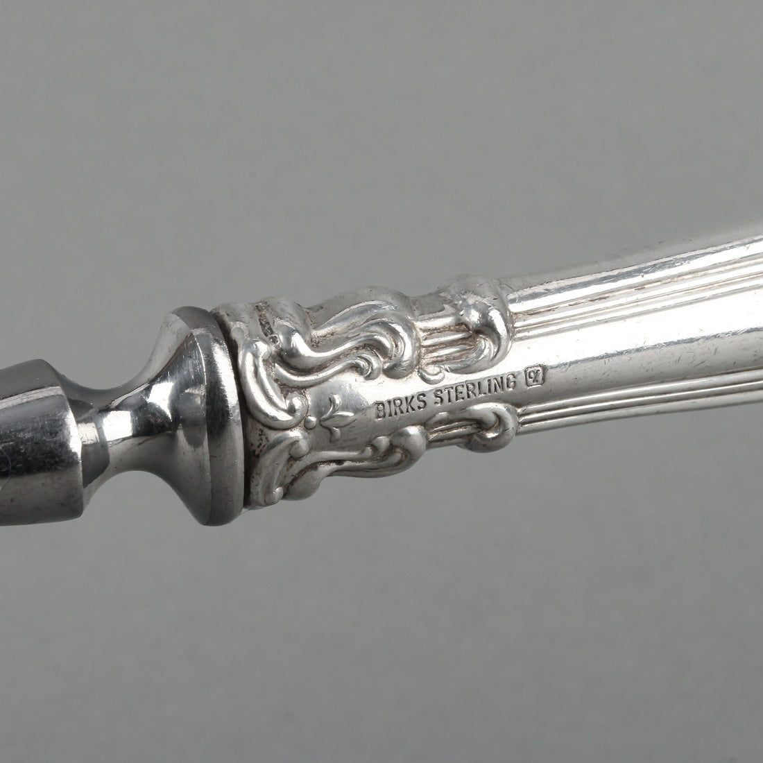 BIRKS Chantilly Sterling Silver Handle Stainless Steel Carving Set