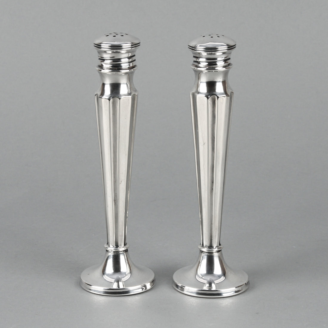 RODEN BROS. Sterling Silver Salt & Pepper Shakers