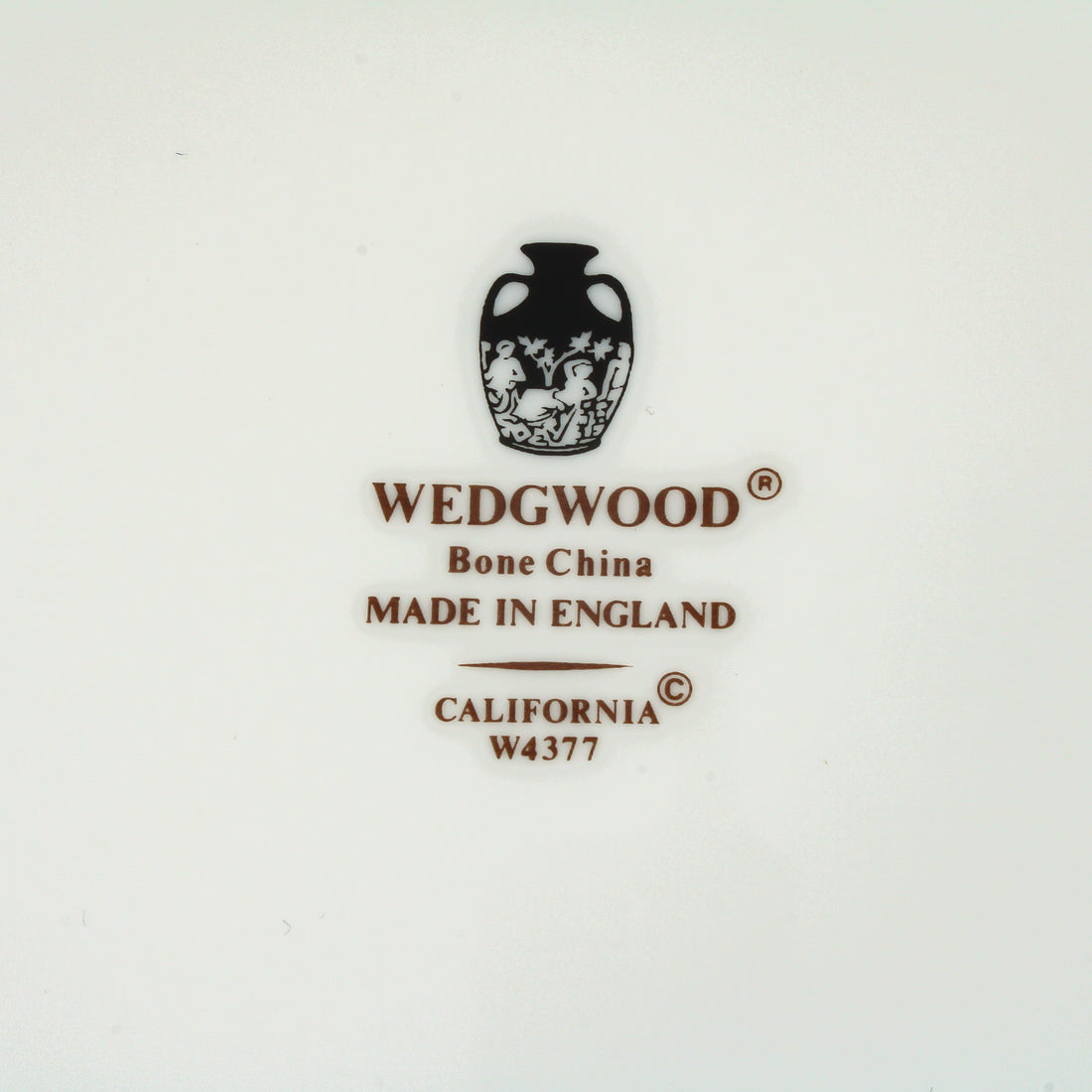 WEDGWOOD California W4377 - 6 Place Settings +