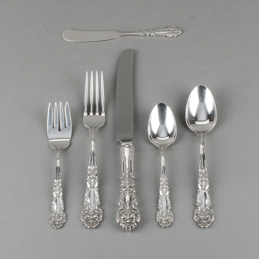REED & BARTON French Renaissance Sterling Silver Flatware - 12 Place Settings +
