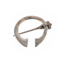 Vintage Sterling Silver Pennacular Brooch