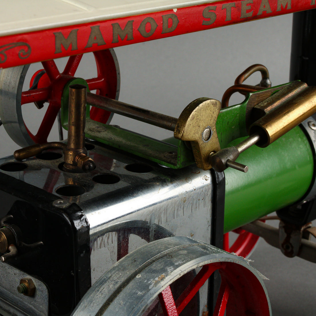 MAMOD Traction Engine TE1 - Model Steam Engine
