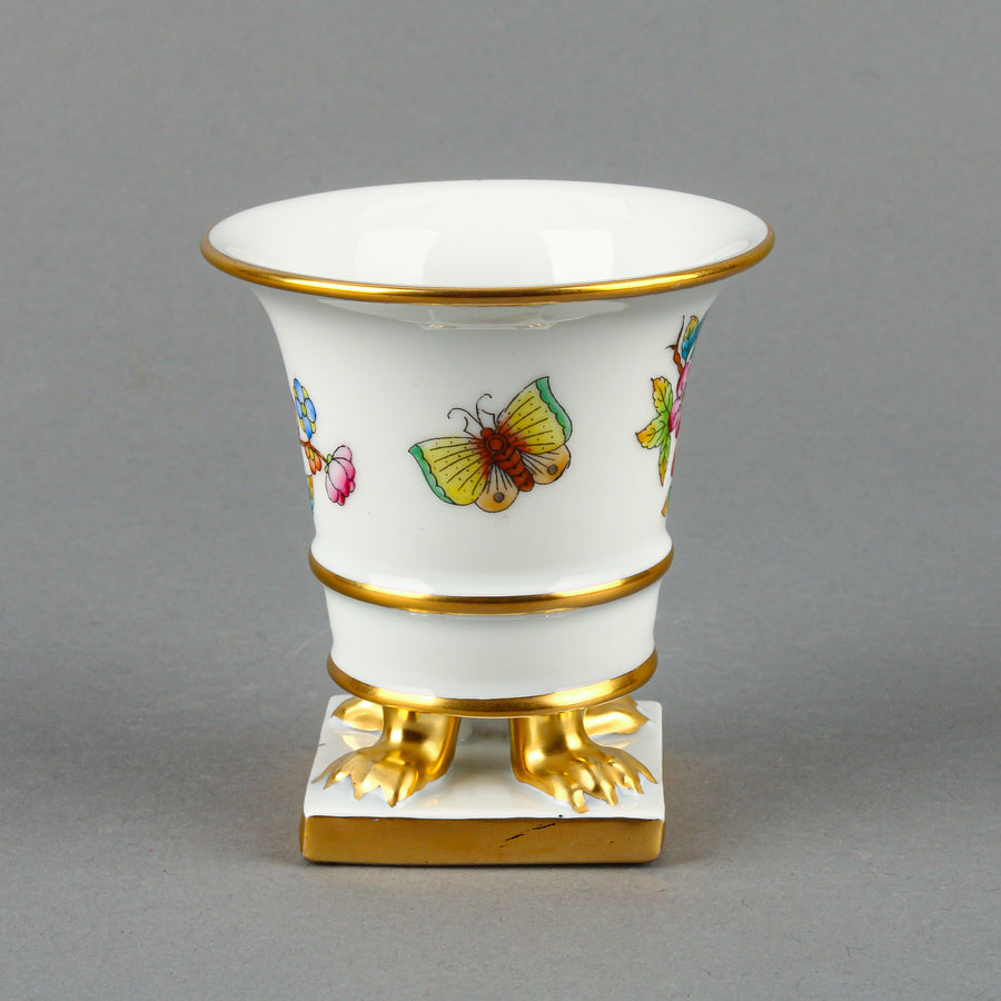 HEREND Queen Victoria Empire Vase 6404