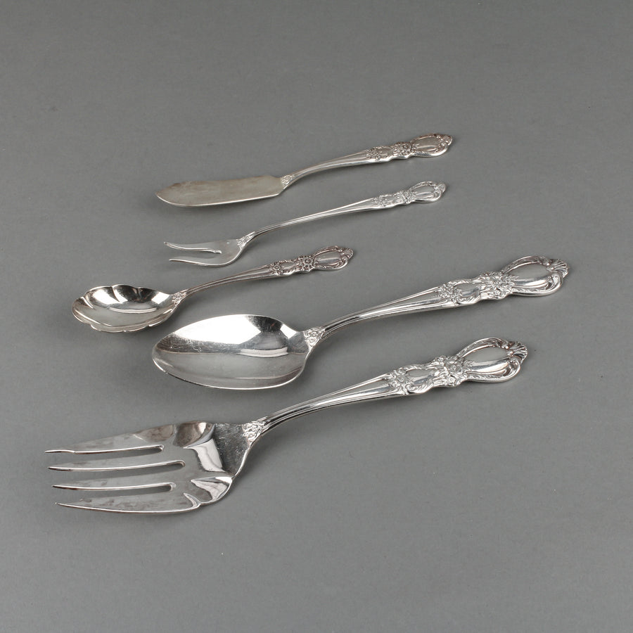 1847 ROGERS BROS. Heritage Silverplate Flatware - 10 Place Settings +