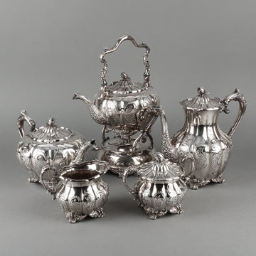 MERIDEN Engraved Melon Silverplate Tea & Coffee Service