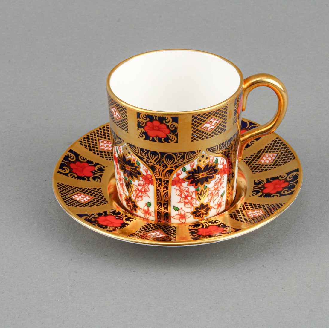 ROYAL CROWN DERBY Old Imari Solid Gold 1128 Demitasse Cup & Saucer