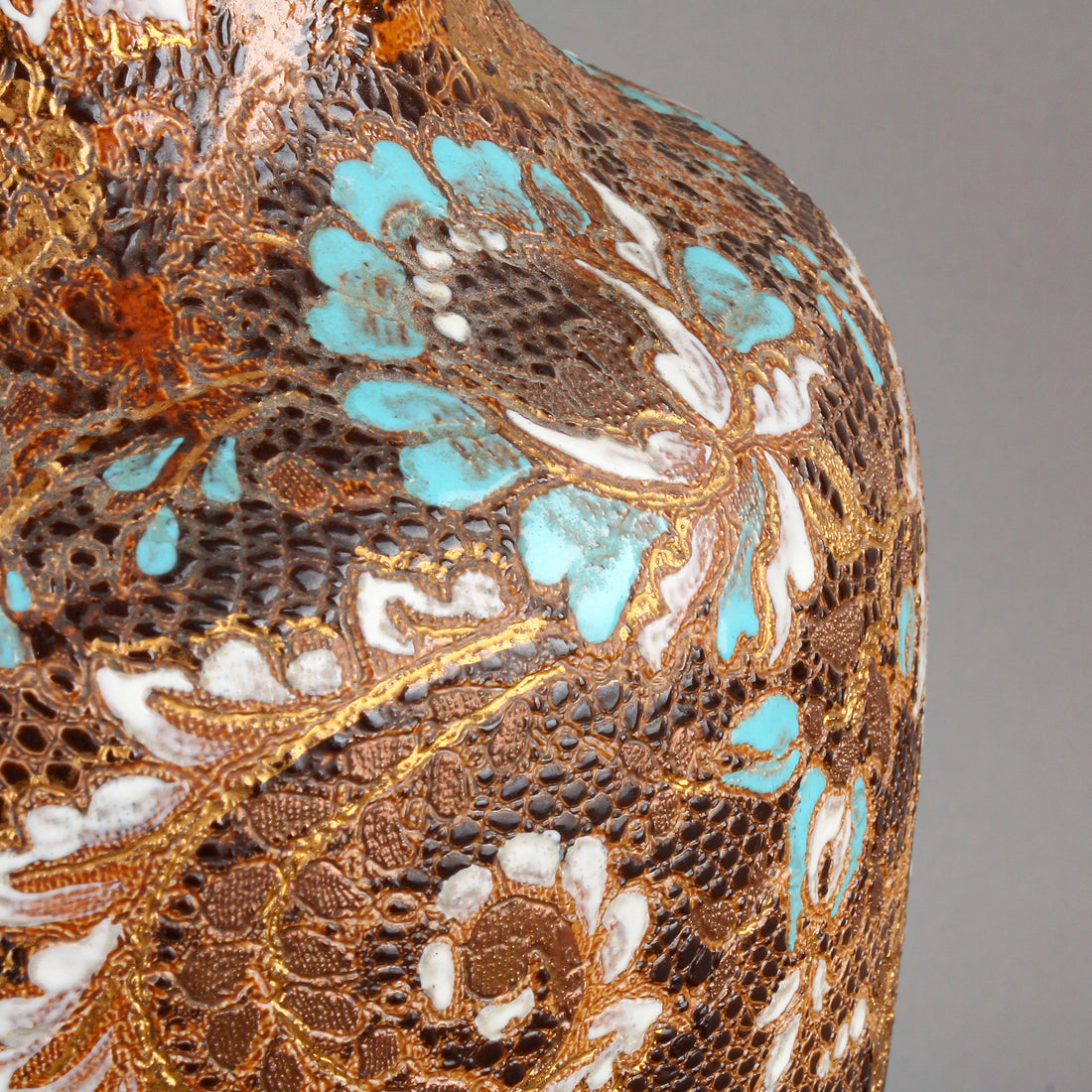 DOULTON LAMBETH Stoneware Floral Gilt Vase X2987
