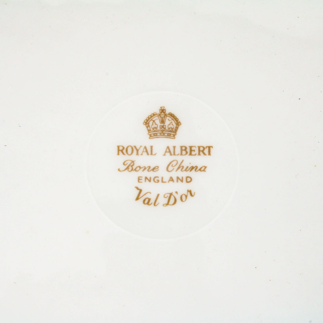 ROYAL ALBERT Val D'Or Dessert Plates - Set of 9