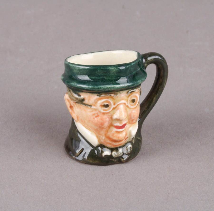 ROYAL DOULTON Toby Mr. Pickwick D 6260