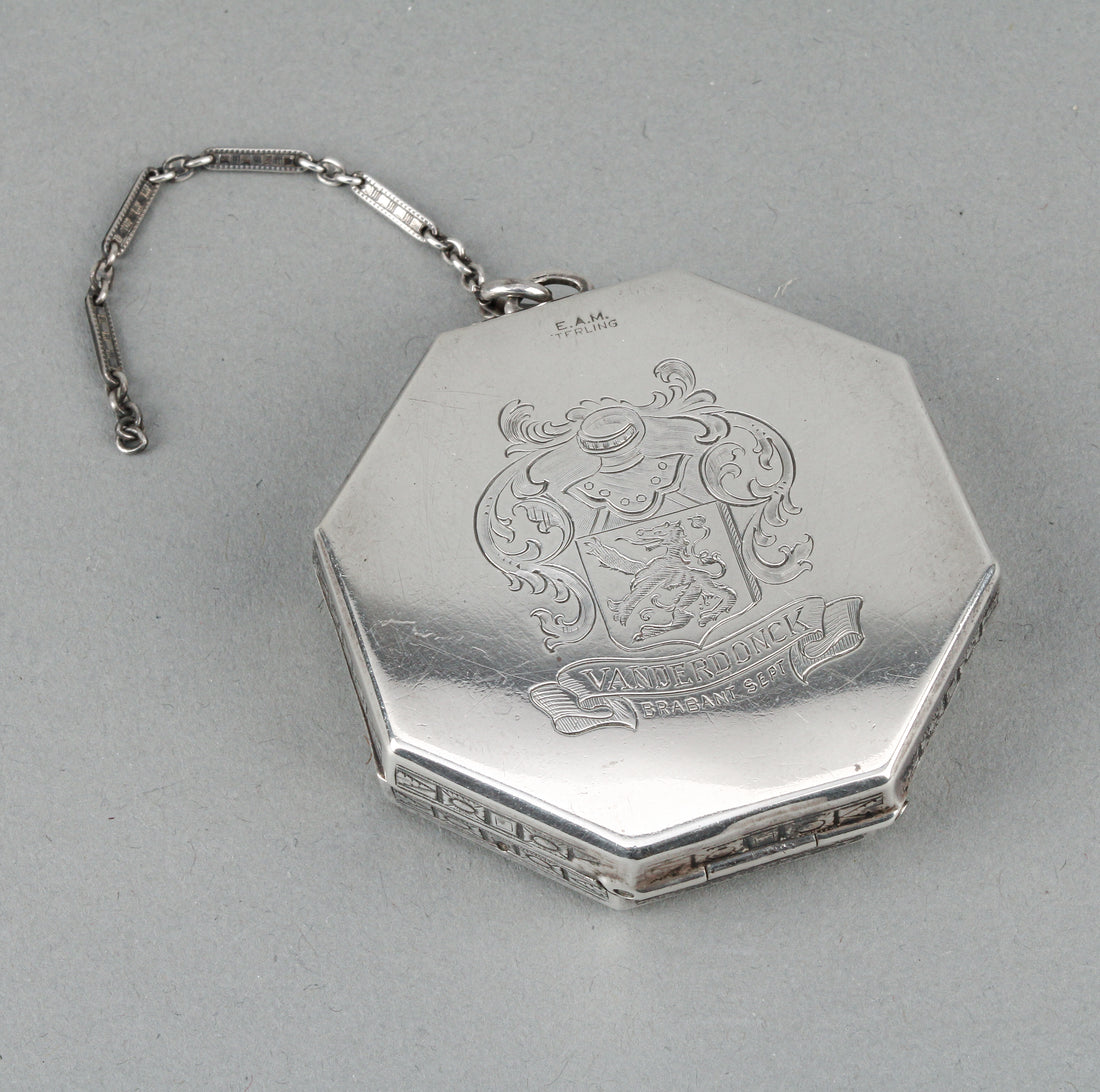 ELGIN AMERICAN MFG. Sterling Silver Compact