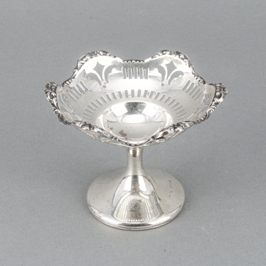 STOKES & IRELAND Sterling Silver Footed Pierced Dish